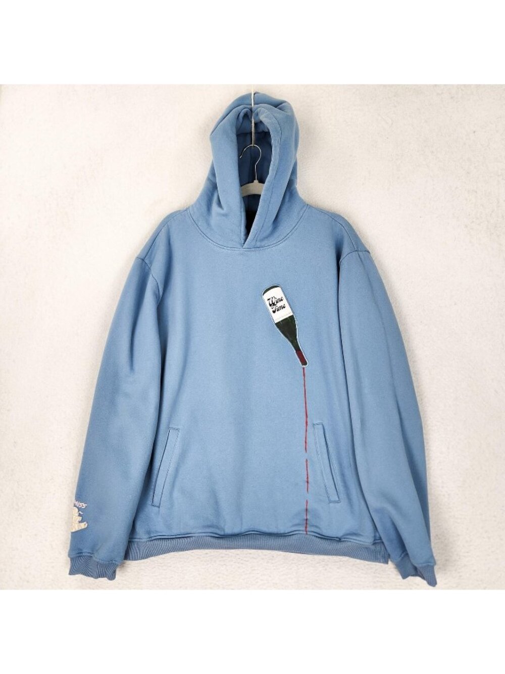 Mr Eatwell Sweater Mens XL Blue Pullover Hoodie Sweatshirt Miss Wine Time